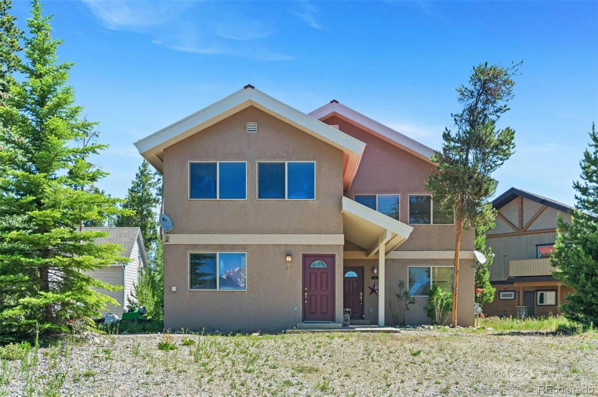 811 ERMINE LN, FRASER, CO 80442, photo 1 of 35