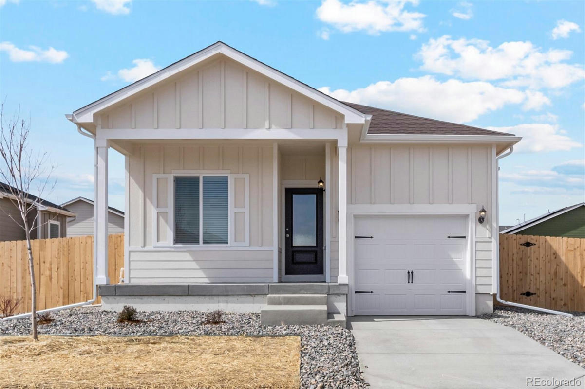 1004 SAVONA AVE, FORT LUPTON, CO 80621, photo 1 of 34