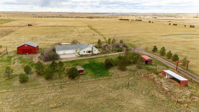 5611 S COUNTY ROAD 137, BENNETT, CO 80102, photo 4 of 39