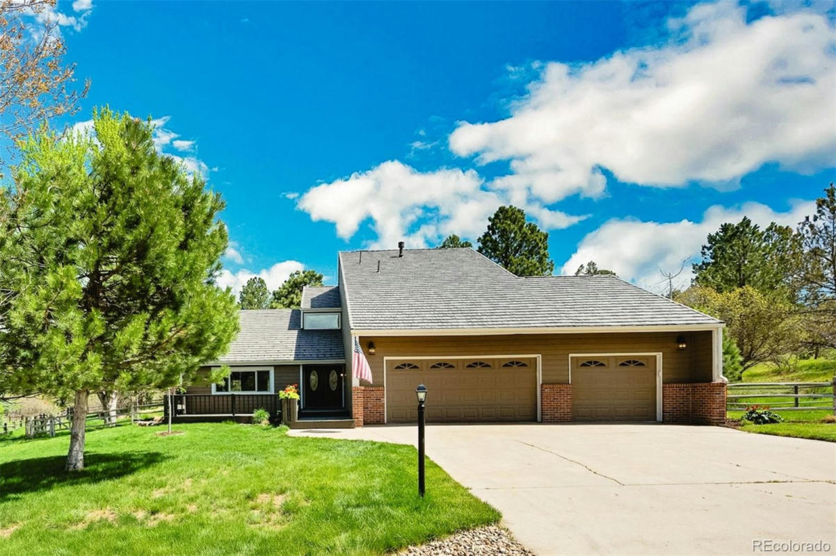 8355 LIGHTENING VIEW DR, PARKER, CO 80134, photo 1 of 40